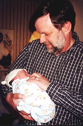 grandpa.jpg (33312 bytes)